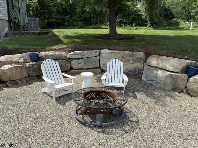 $1,684,000 | 11 Beavers Road, Califon, NJ 07830