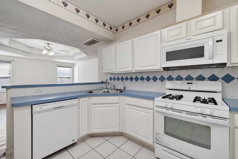 15903 Timber Chase Drive Houston, TX 77082 - Photo 20 of 44