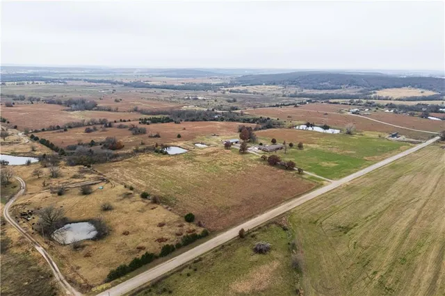$560,000 | 3435 Cr 1900 N/a Havana Ks 67347 N/a, Havana, KS 67347