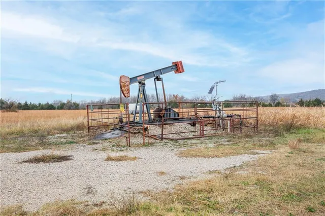 $560,000 | 3435 Cr 1900 N/a Havana Ks 67347 N/a, Havana, KS 67347