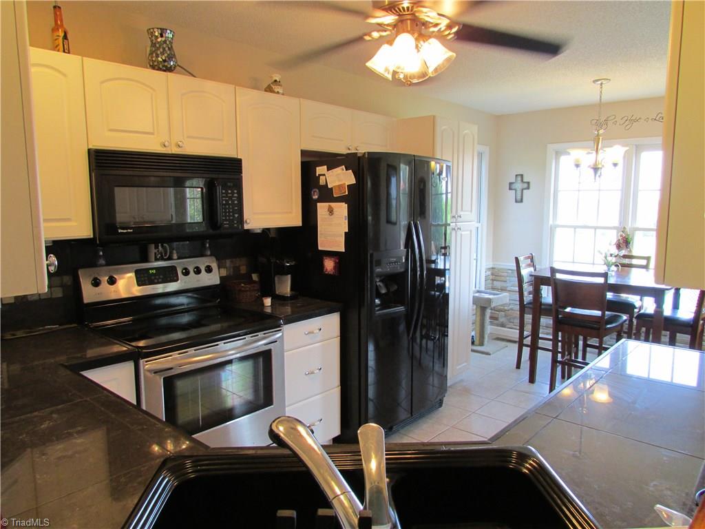 1576 Easley Road Walnut Cove, NC 27052 - Photo 18 of 30 Gallery Image 18