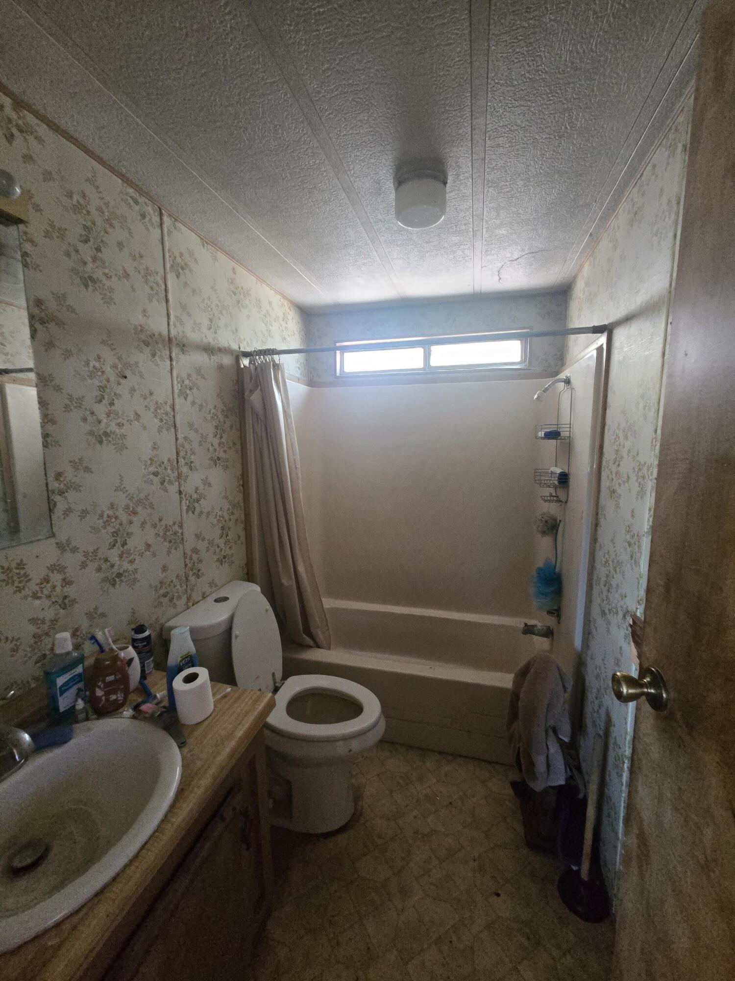3138 Sheep Mountain Road Macdoel, CA 96058 - Photo 4 of 47 Bathroom