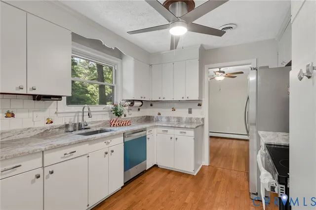 $409,000 | 13101 Harrowgate Road, Chester, VA 23831