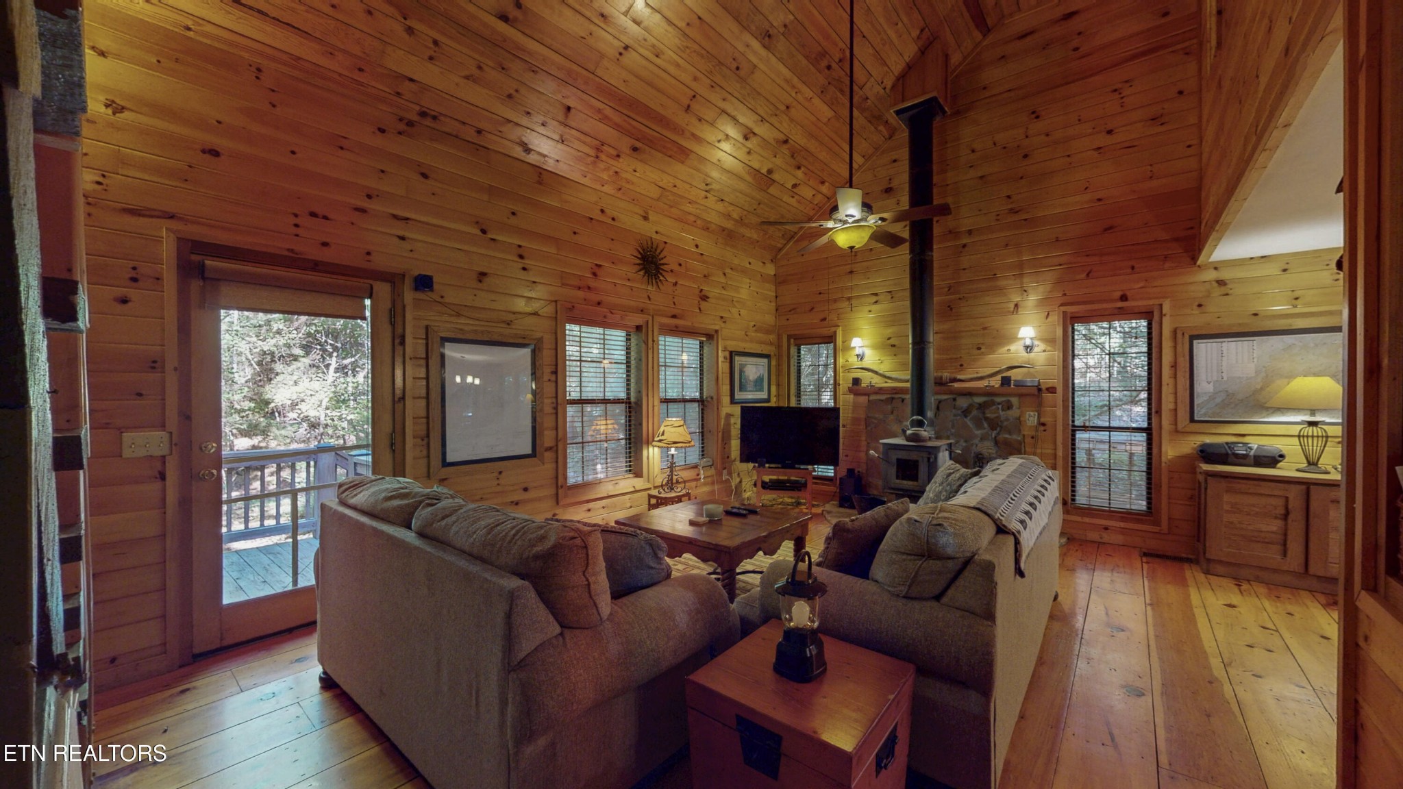 201 Old Doc Rogers Road Tellico Plains, TN 37385 - Photo 25 of 60 Gallery Image 25