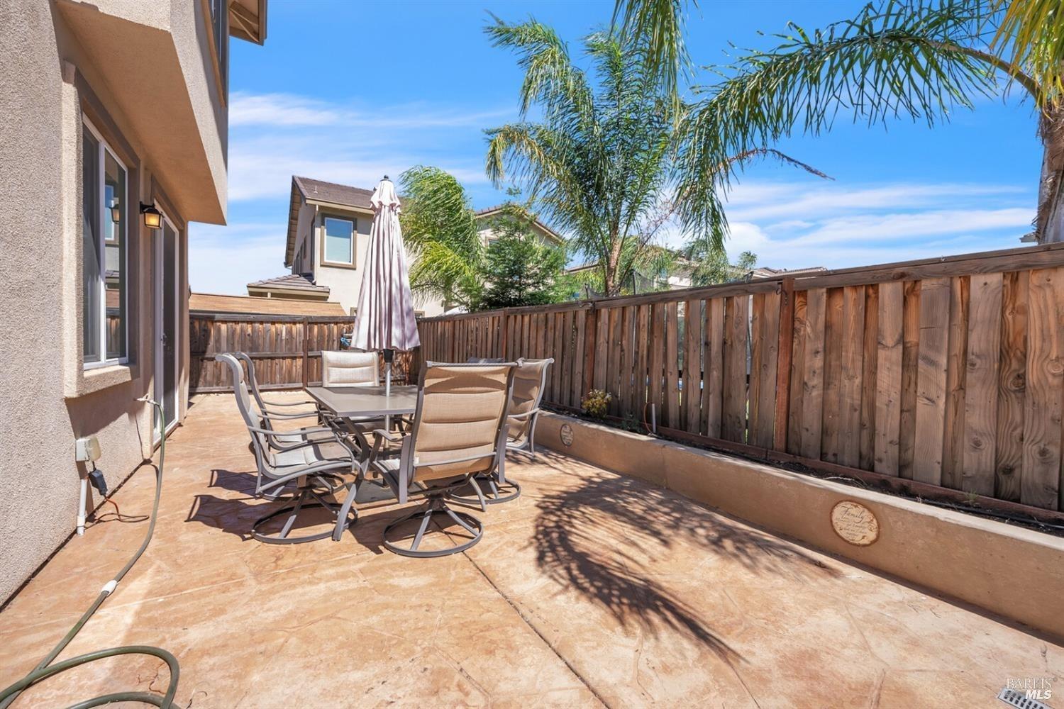526 Epic Street Vacaville, CA 95688 - Photo 34 of 39 a view of outdoor space yard and patio