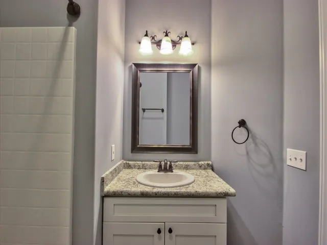 $2,300 | 28 Evening Star Drive, Crawfordville, FL 32327