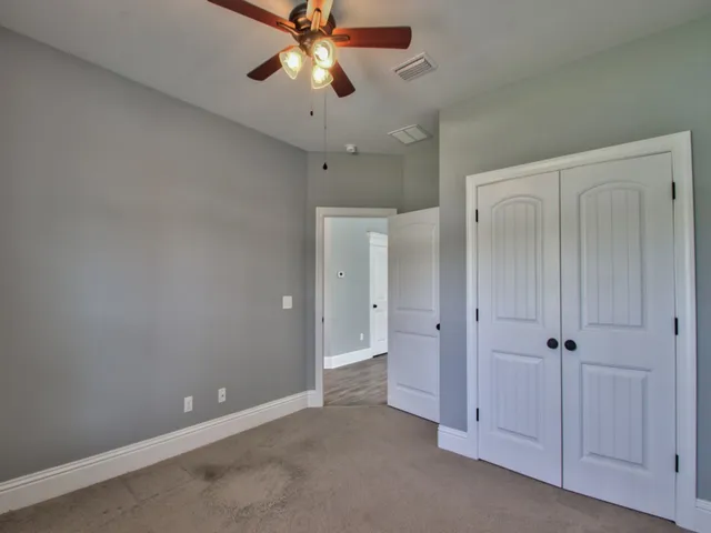 $2,300 | 28 Evening Star Drive, Crawfordville, FL 32327