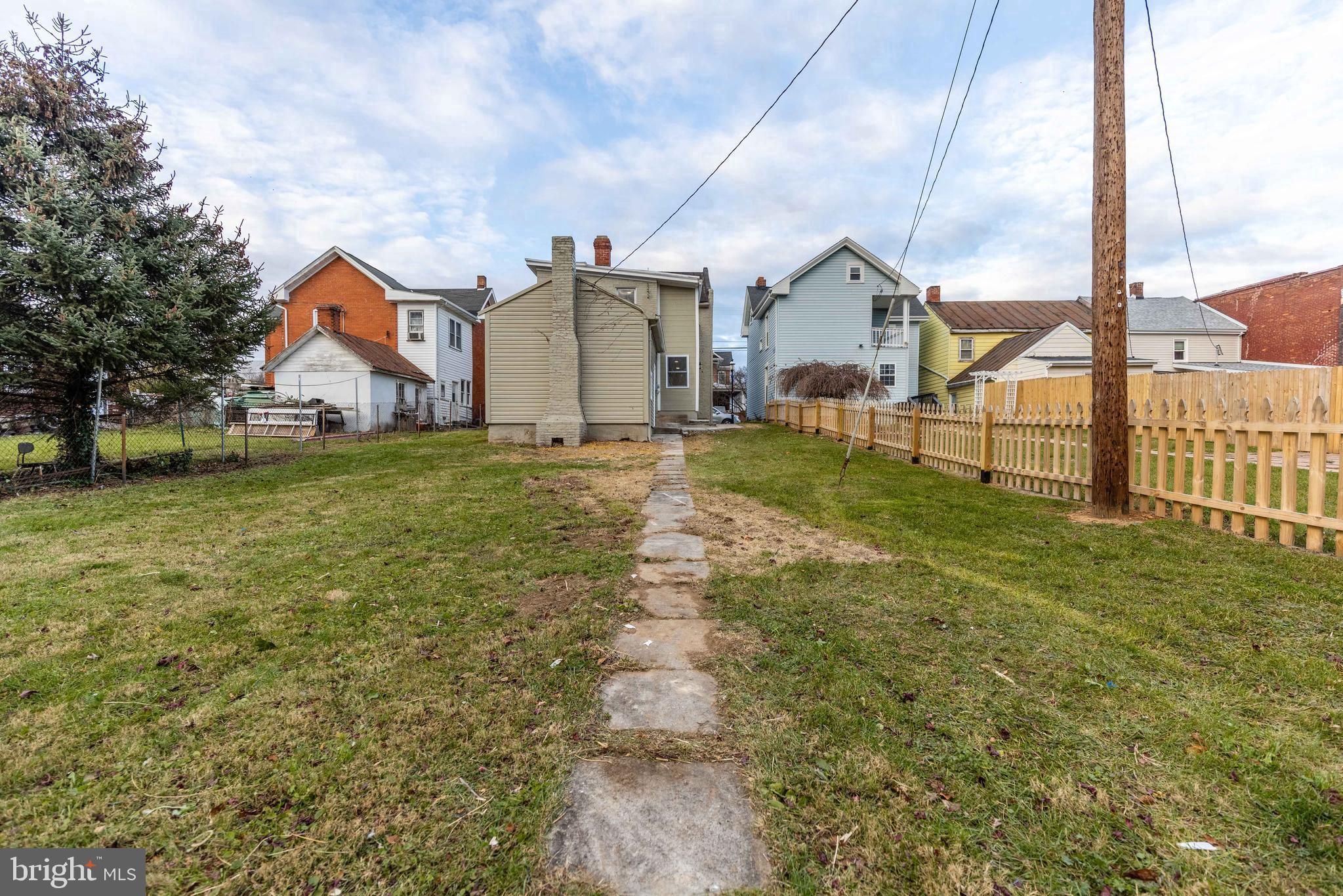 9 Cumberland Street Clear Spring, MD 21722 - Photo 5 of 19