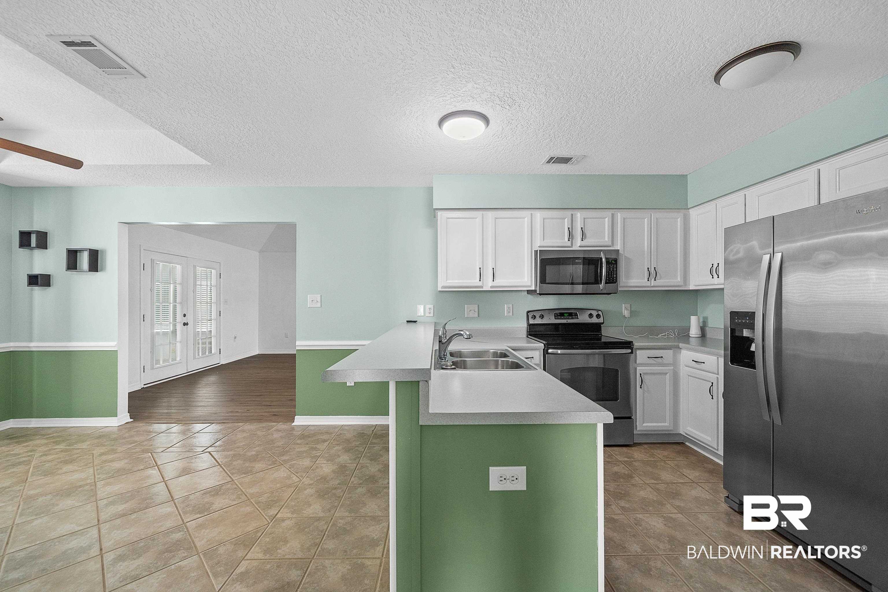 117 Pennbrooke Loop Foley, AL 36535 - Photo 14 of 35 Stainless Steel Appliances