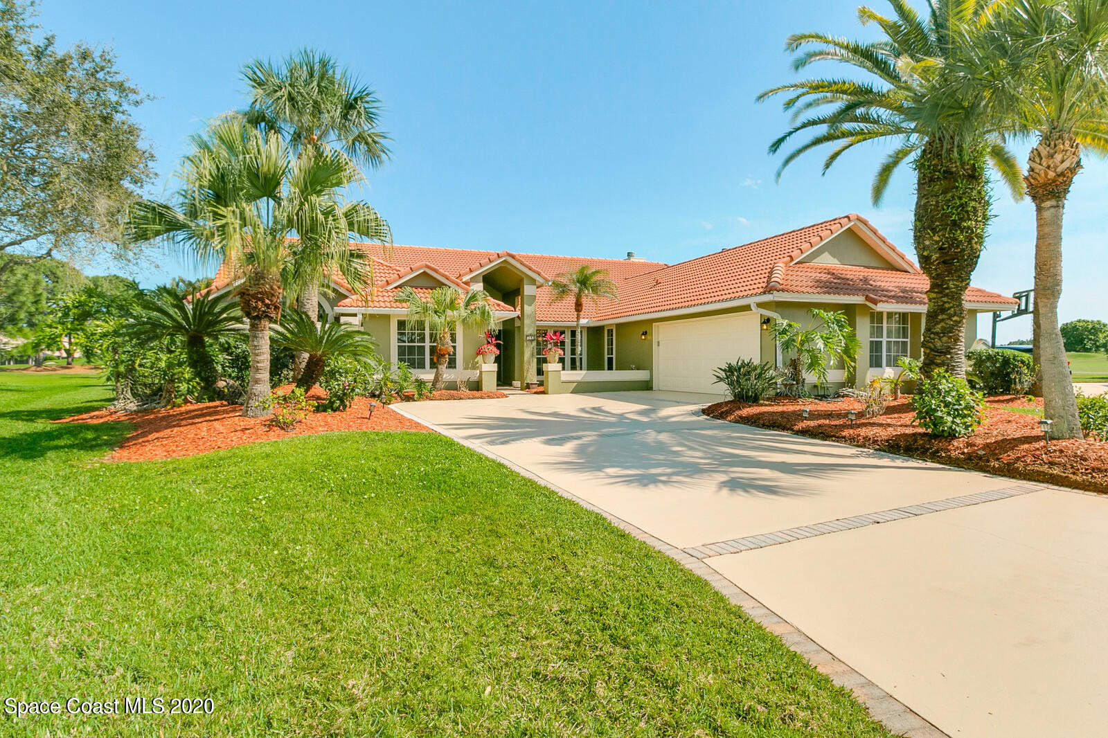 723 Spring Lake Drive Melbourne, FL 32940 - Photo 2 of 43 04_723SpringLake103_mls
