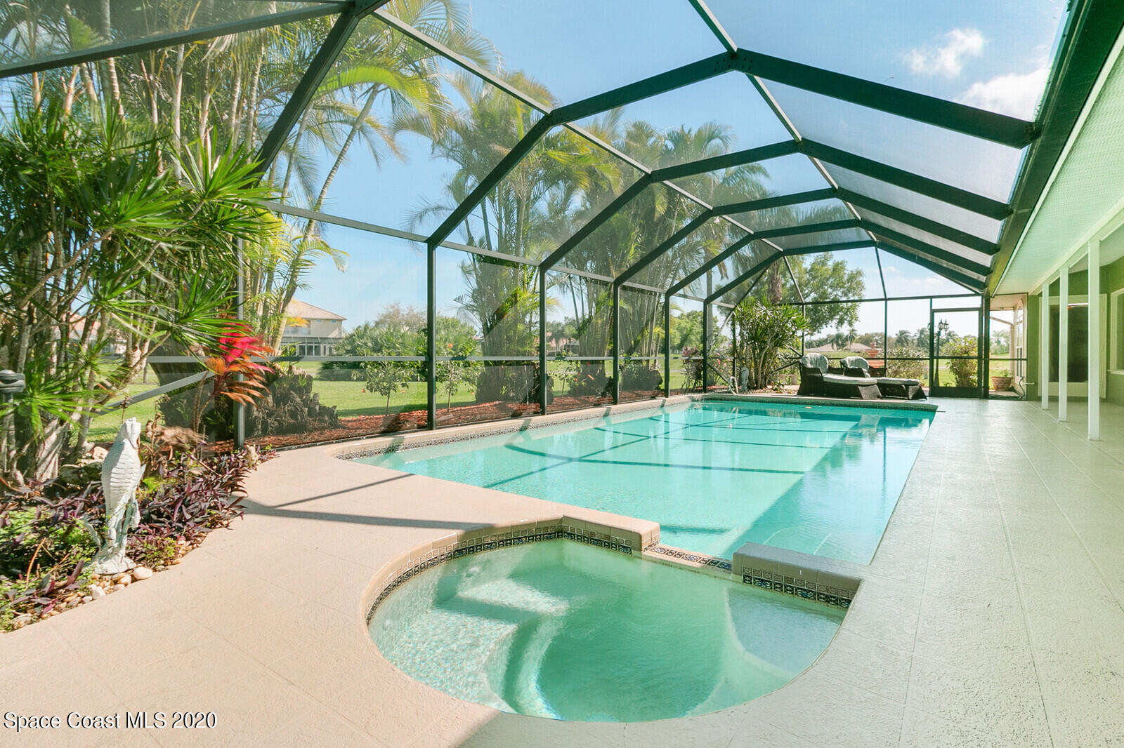 723 Spring Lake Drive Melbourne, FL 32940 - Photo 8 of 43 10_723SpringLake109_mls