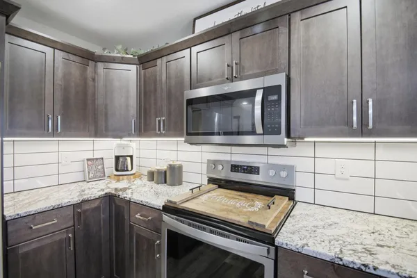 $409,000 | 1300 18th Drive Northeast, Austin, MN 55912
