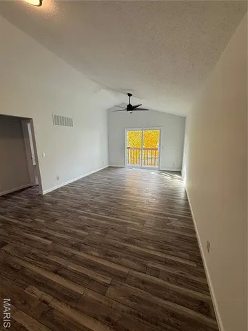 $257,500 | 12910 Autumn View Drive, St. Louis, MO 63146