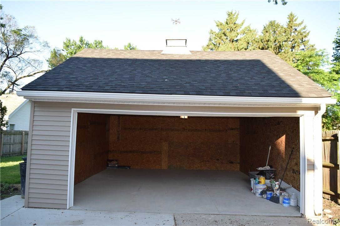 801 Washington Road Grosse Pointe, MI 48230 - Photo 16 of 17 DSC_0016.JPG