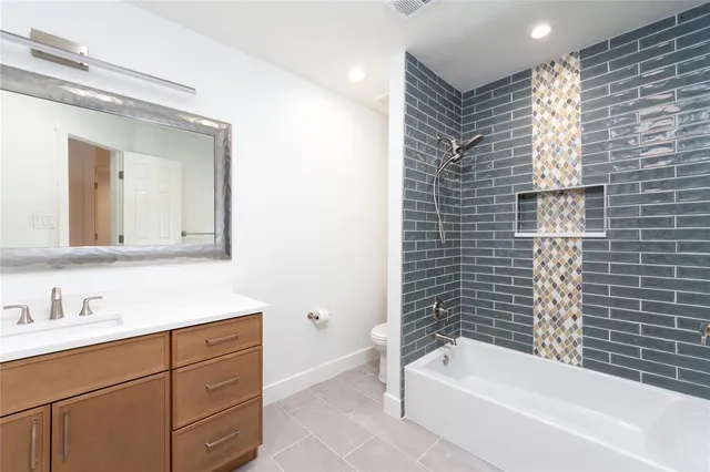 $429,900 | 1241 Stevens Ridge Drive, Dallas, TX 75211