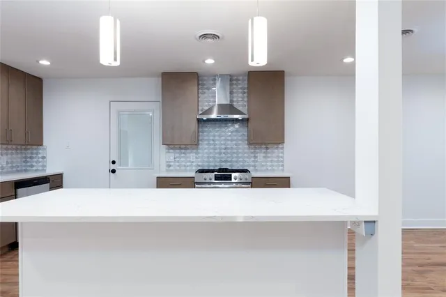 $429,900 | 1241 Stevens Ridge Drive, Dallas, TX 75211