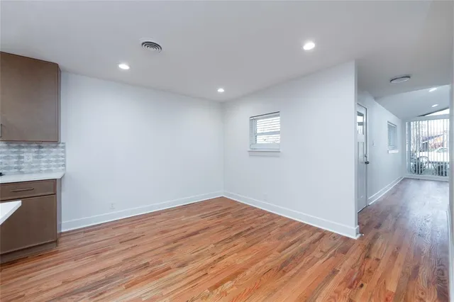 $429,900 | 1241 Stevens Ridge Drive, Dallas, TX 75211