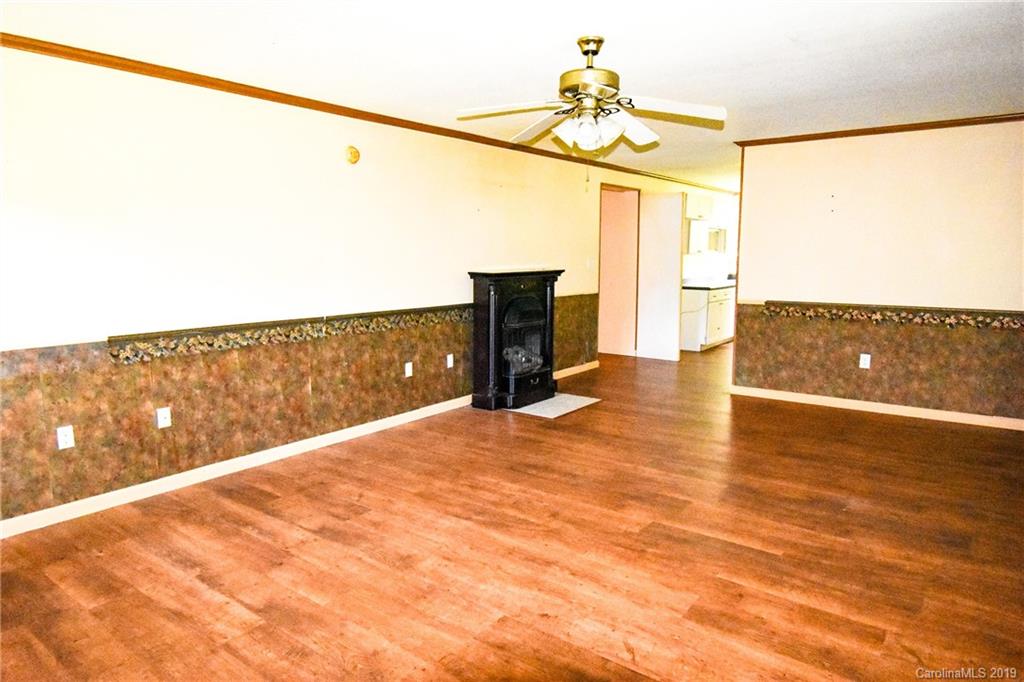39 Clover Field Road Bryson City, NC 28713 - Photo 6 of 17 Gallery Image 6