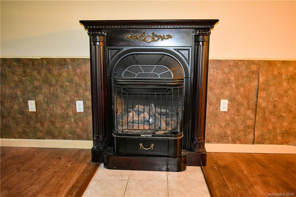 39 Clover Field Road Bryson City, NC 28713 - Photo 8 of 17 Gallery Image 8