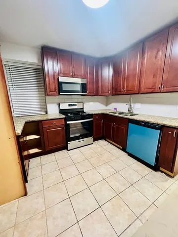 $2,800 | 7433 South Perry Avenue, Chicago, IL 60621