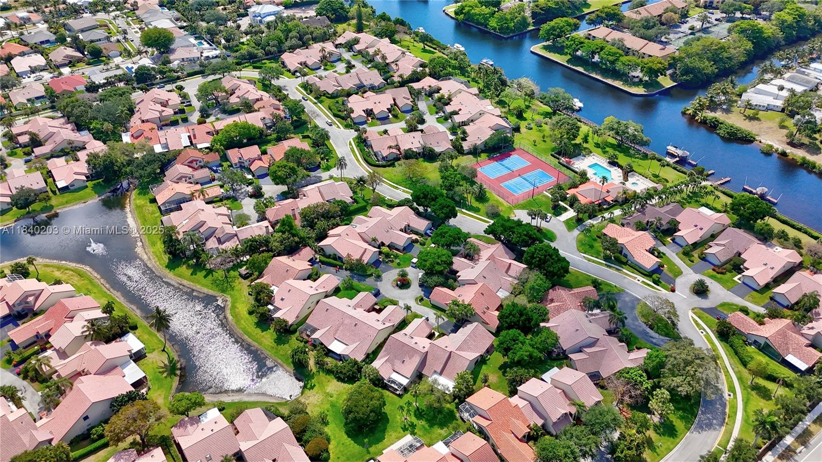 23273 Water Circle Boca Raton, FL 33486 - Photo 26 of 33