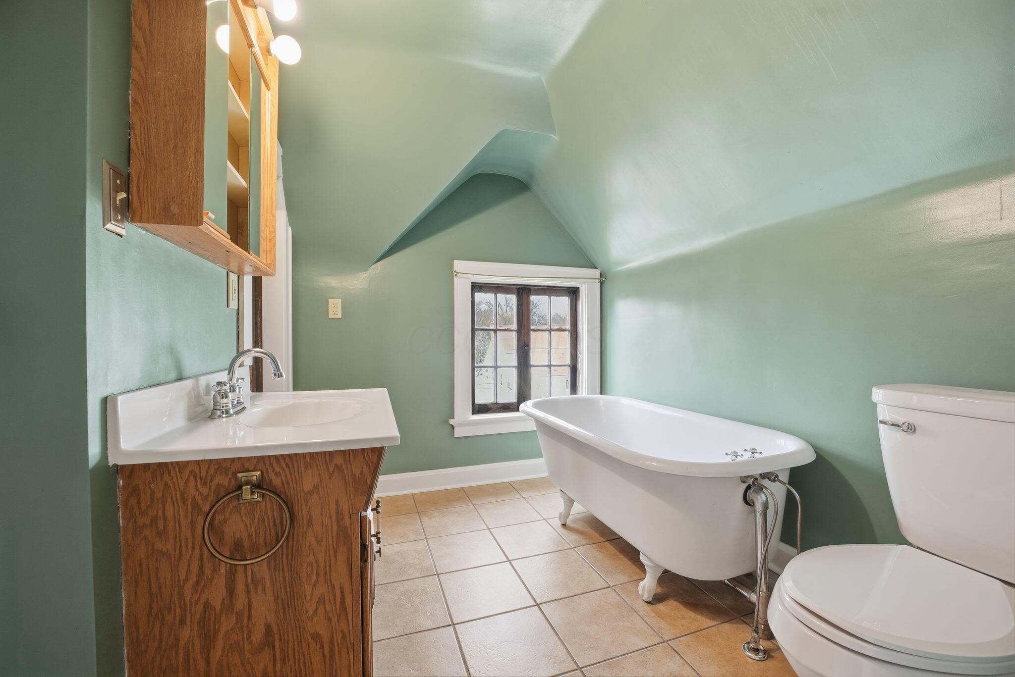 2448 Sherwood Road Columbus, OH 43209 - Photo 49 of 83 47-web-or-mls-2448-sherwood-rd