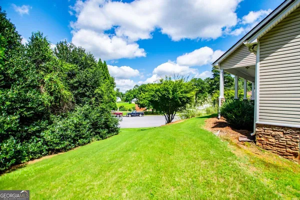 $474,900 | 104 Hidden Lake Drive, Bremen, GA 30110