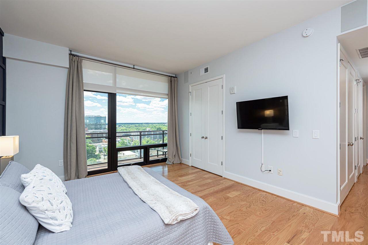 323 West Jones Street, Unit 1075 Raleigh, NC 27603 - Photo 14 of 30 Gallery Image 14