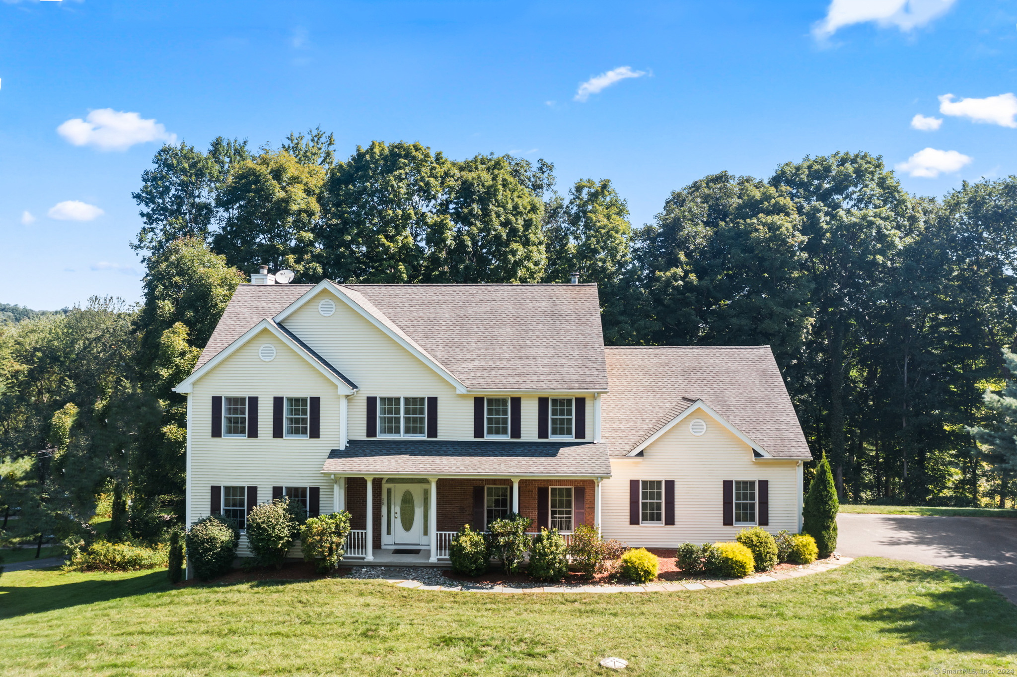 20 Hanover Road Newtown, CT 06470 - Photo 1 of 1