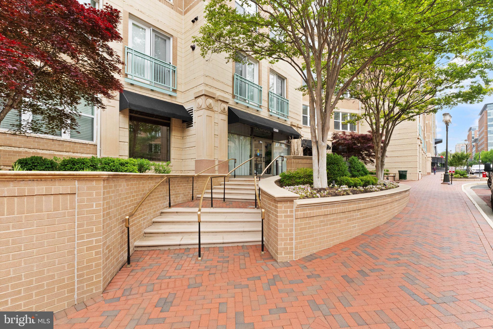 12000 Market Street, Unit 214 Reston, VA 20190 - Photo 3 of 32