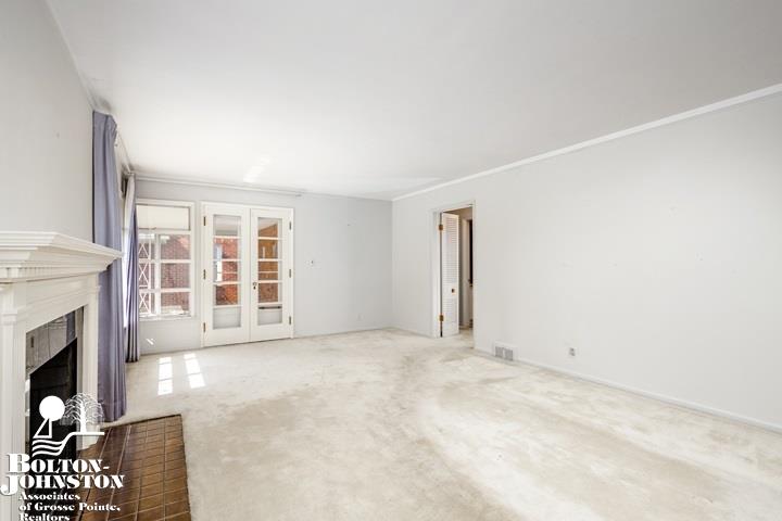 412 Lexington Road Grosse Pointe Farms, MI 48236 - Photo 17 of 43