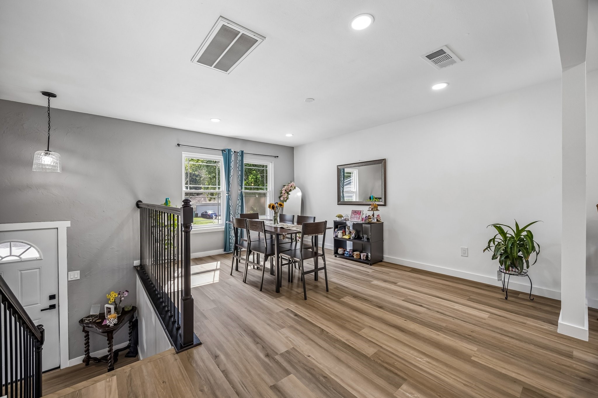23319 Whispering Willow Drive Spring, TX 77373 - Photo 13 of 31 Dining area or secondary family area