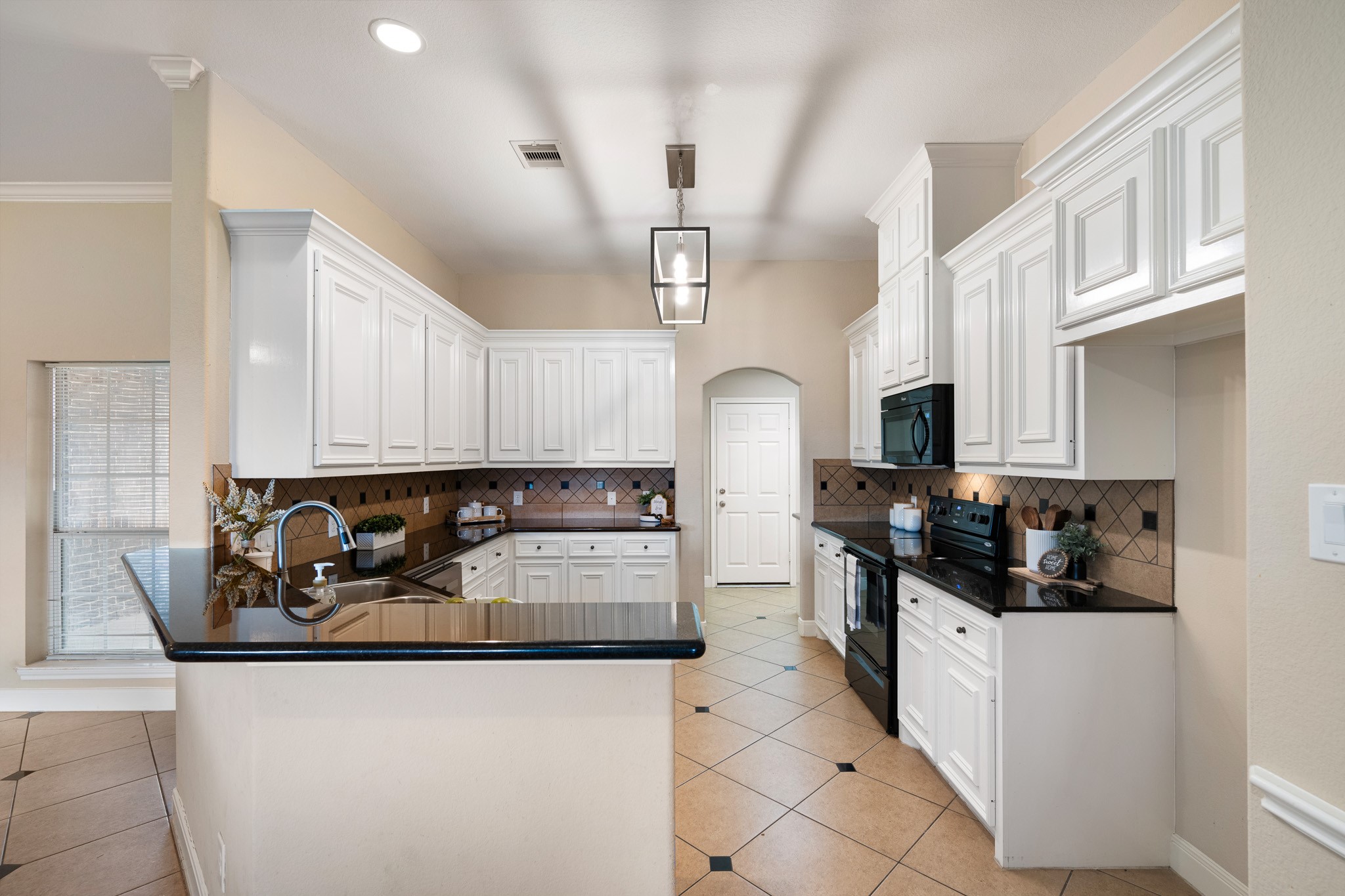 11215 April Drive Needville, TX 77461 - Photo 11 of 30