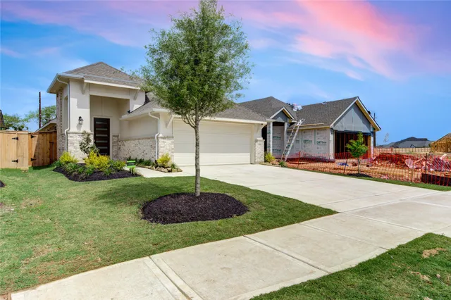 $2,100 | 203 Bright Vly Way, Richmond, TX 77406