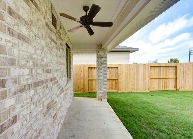 $2,100 | 203 Bright Vly Way, Richmond, TX 77406