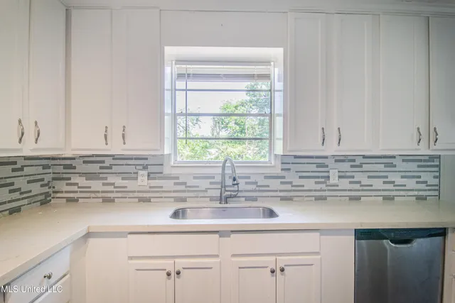 $114,900 | 612 Heather Lane, Jackson, MS 39206