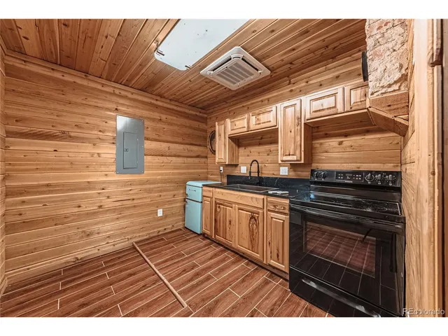 $449,900 | 7727 County Road 521, Walsenburg, CO 81089