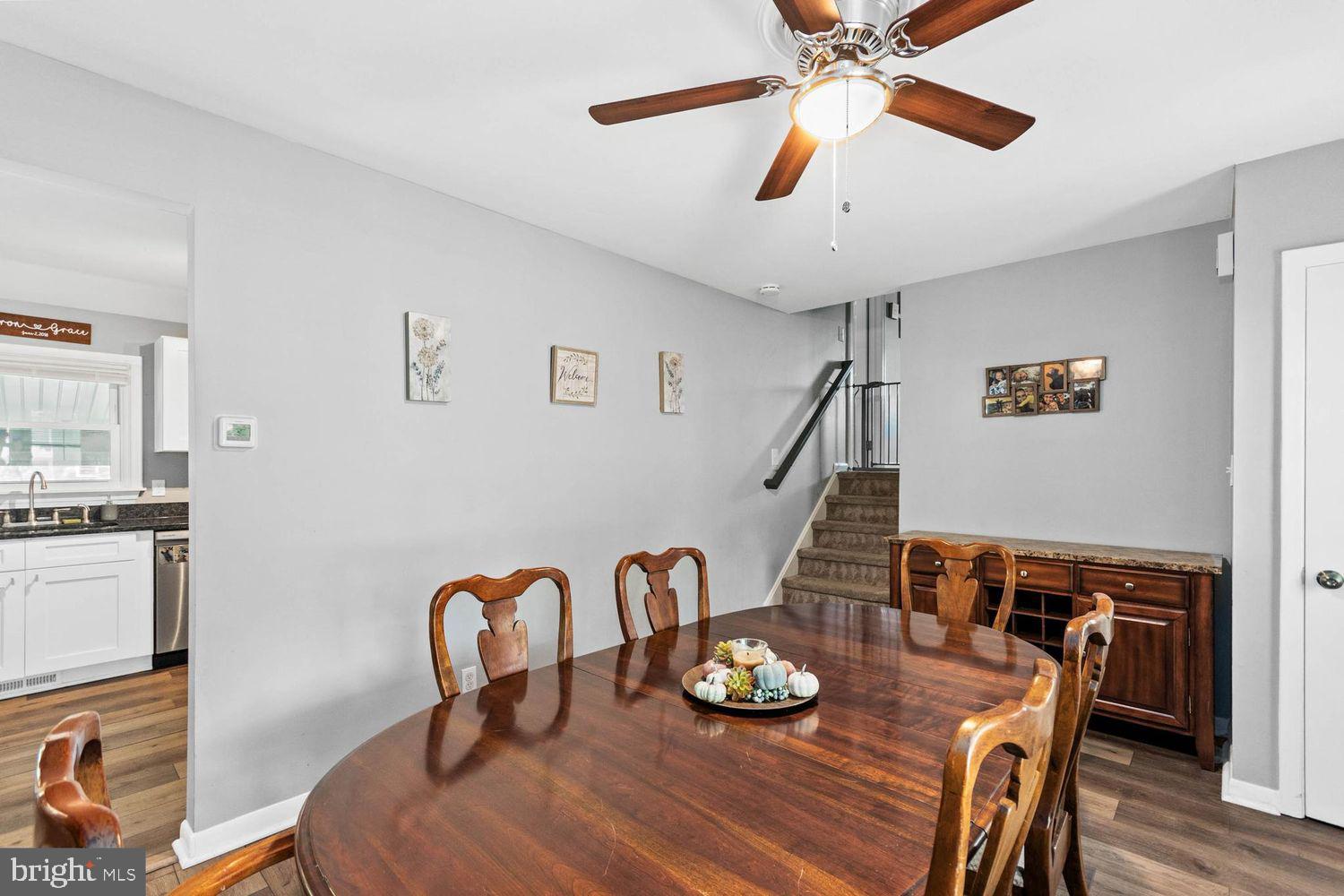 524 Cains Mill Road Williamstown, NJ 08094 - Photo 3 of 29 This can be used as a dining or Family room