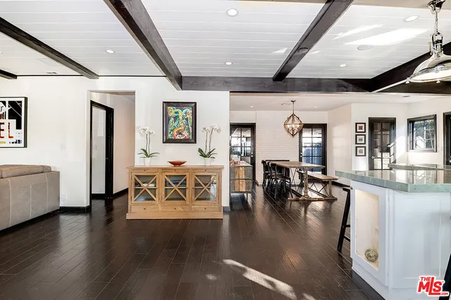 $9,500 | 4930 Strohm Avenue, North Hollywood, CA 91601