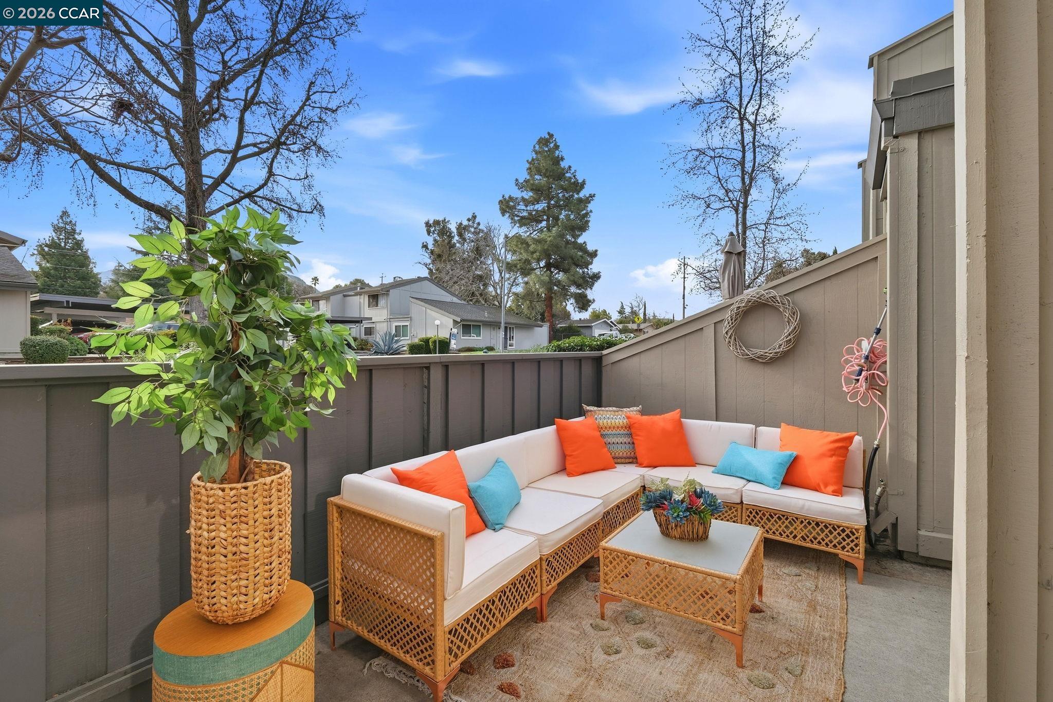 1195 Kenwal Road, Unit B Concord, CA 94521 - Photo 17 of 25