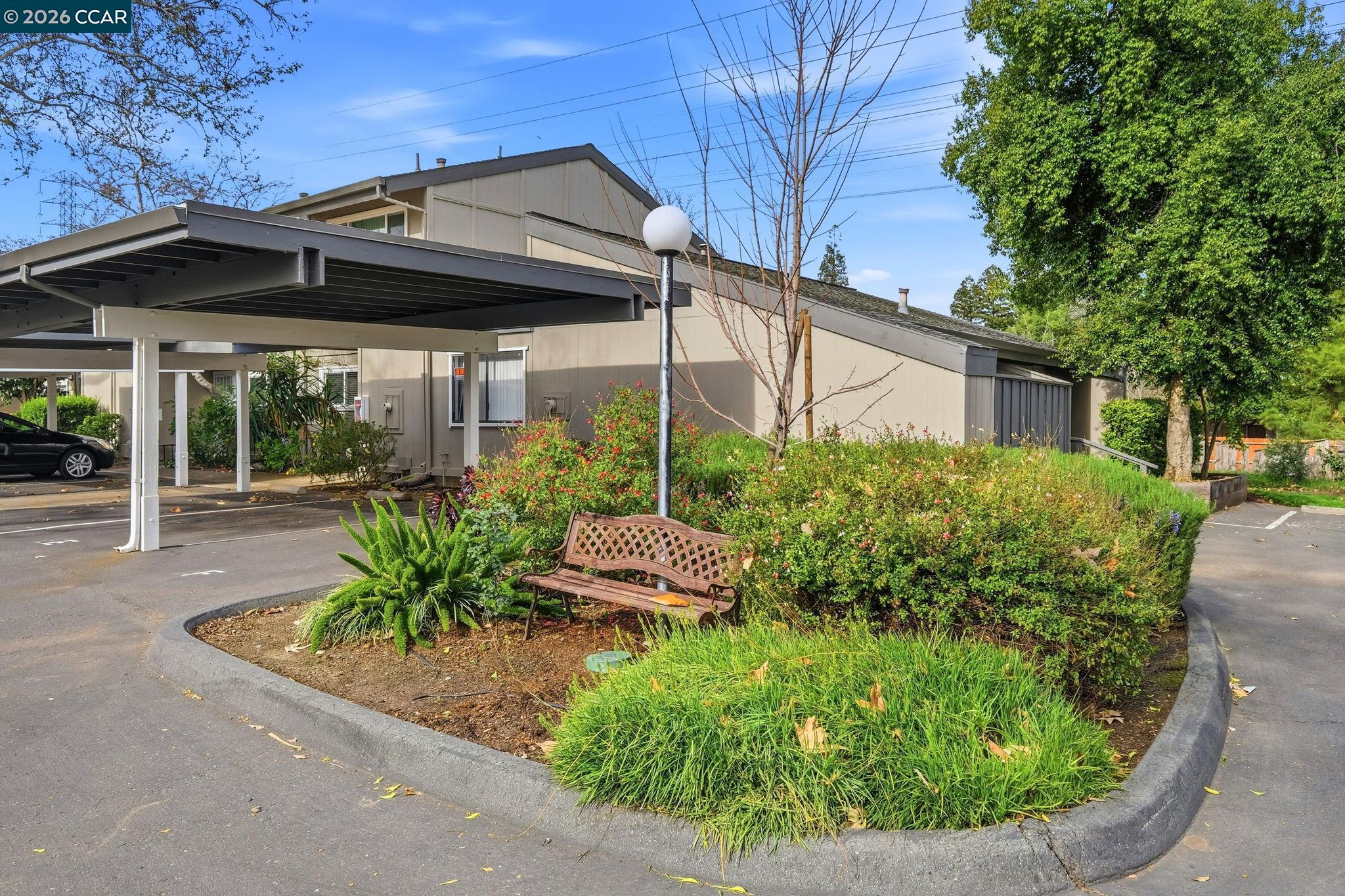 1195 Kenwal Road, Unit B Concord, CA 94521 - Photo 21 of 25