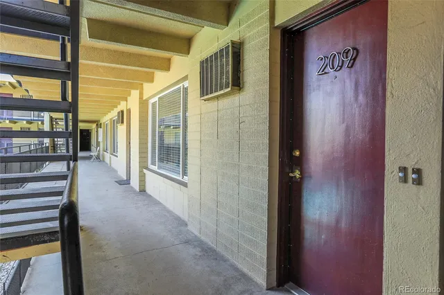 $199,900 | 250 Pearl Street, Unit 209, Denver, CO 80203