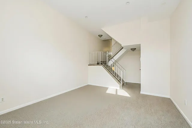 a view of entryway and hall