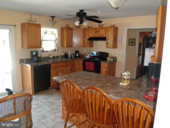 3235 Phillips Road Salisbury, MD 21804 - Photo 3 of 15 Kitchen