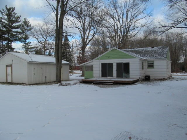 11865 East Bailey Road Ravenna, MI 49451 - Photo 4 of 24 IMG_4535