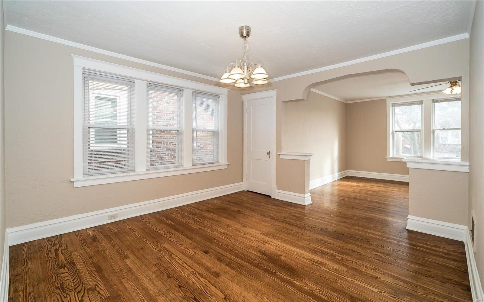 5465 Rosa Avenue St. Louis, MO 63109 - Photo 17 of 59 Gallery Image 17