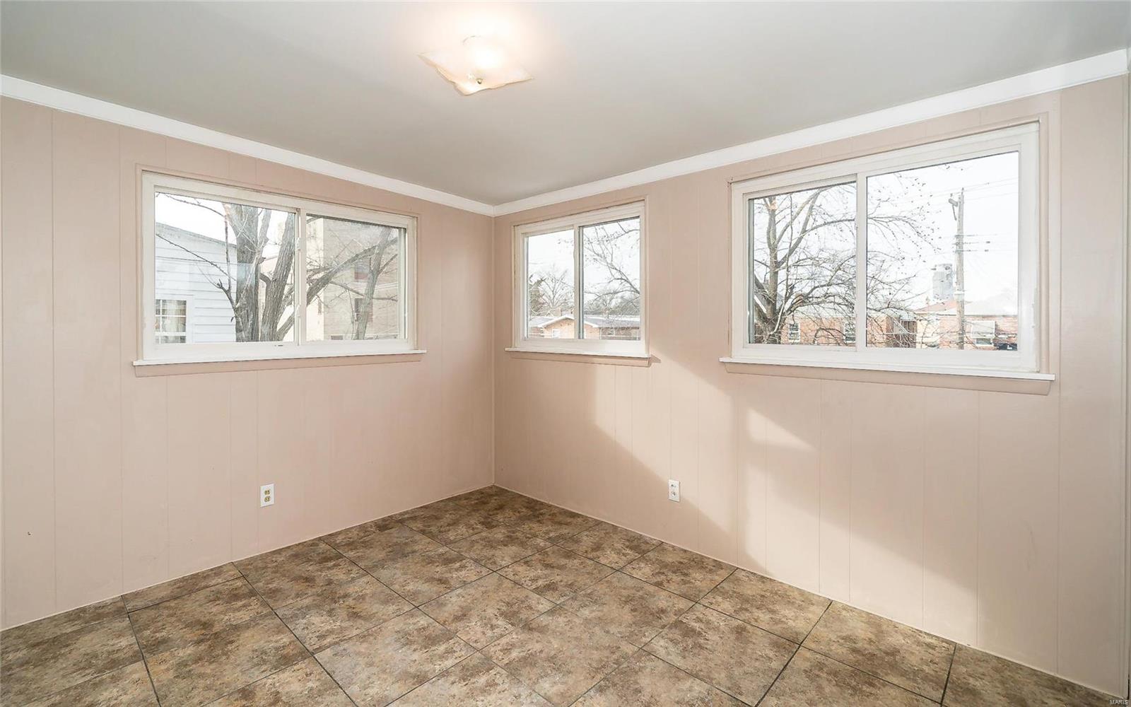 5465 Rosa Avenue St. Louis, MO 63109 - Photo 26 of 59 Gallery Image 26