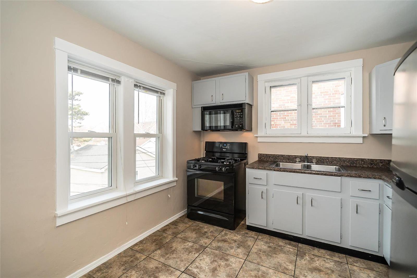 5465 Rosa Avenue St. Louis, MO 63109 - Photo 28 of 59 Gallery Image 28
