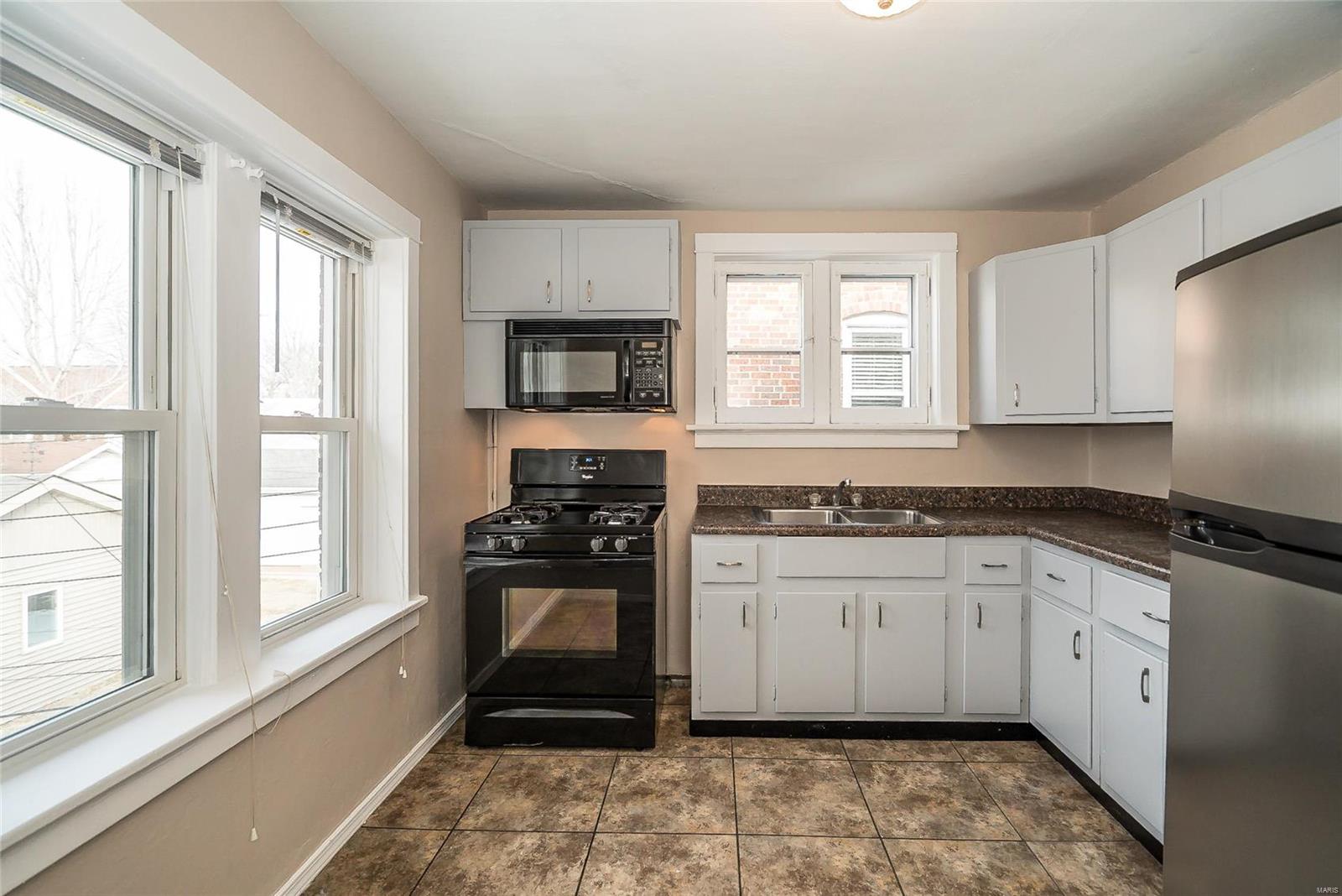 5465 Rosa Avenue St. Louis, MO 63109 - Photo 29 of 59 Gallery Image 29
