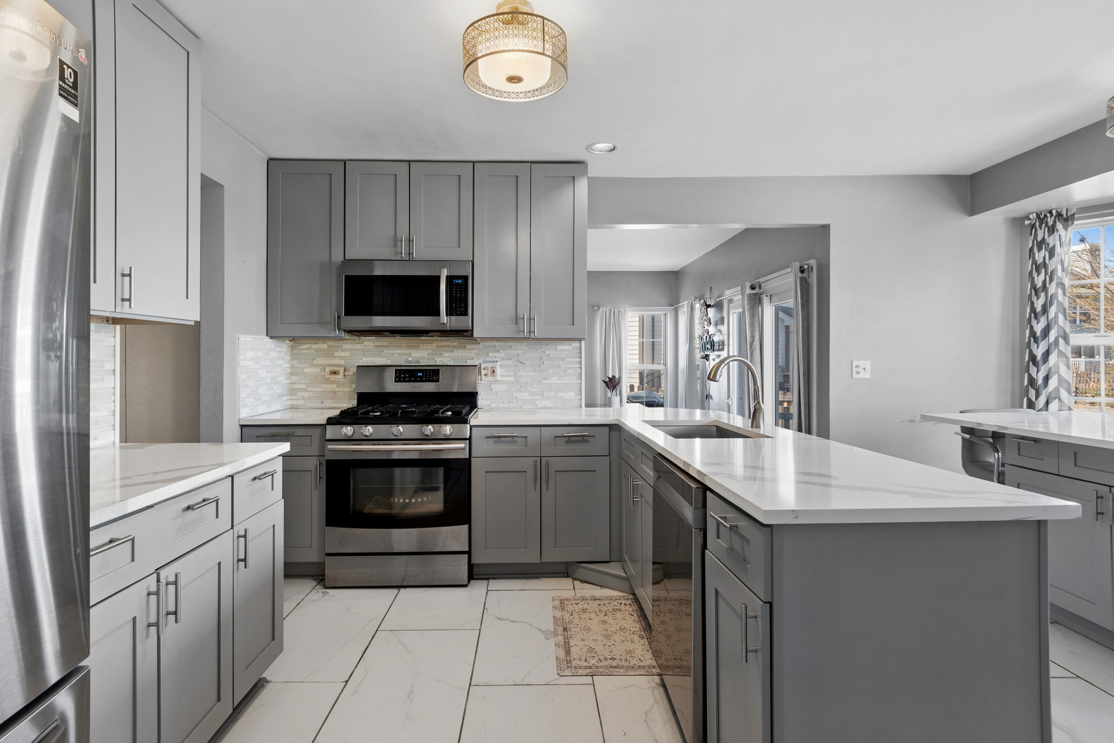 909 Brompton Circle Bolingbrook, IL 60440 - Photo 12 of 28